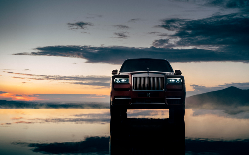 Illustration for article titled The 2019 Rolls-Royce Cullinan Is A Twin-Turbo V12 SUV Behemoth